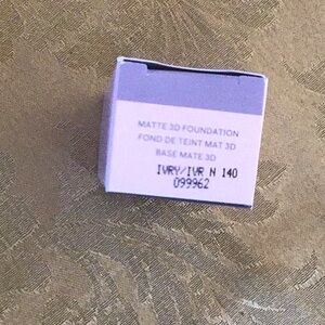 Mary Kay matte foundation ivory N 140